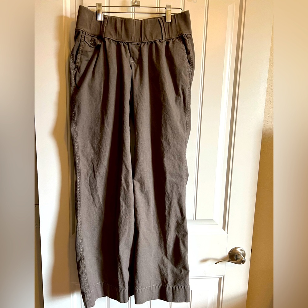 Old Navy Maternity Pants
